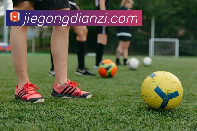 华体网体育官网APP 体育赛事宣传图